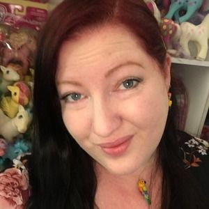 Meet your Posher, Caroline